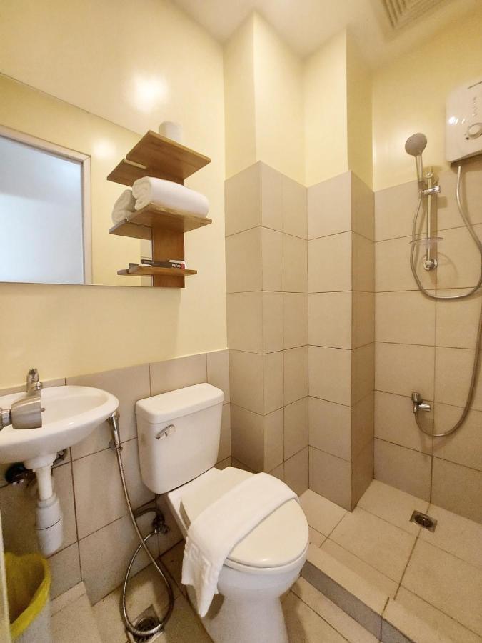 Airobedz Manila - A Value Hotel Eksteriør billede