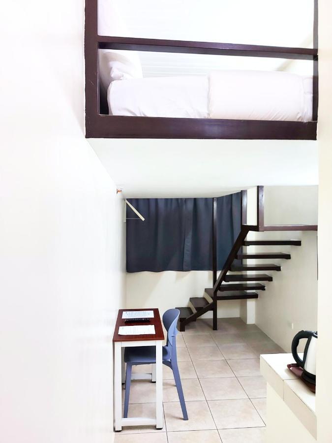 Airobedz Manila - A Value Hotel Eksteriør billede